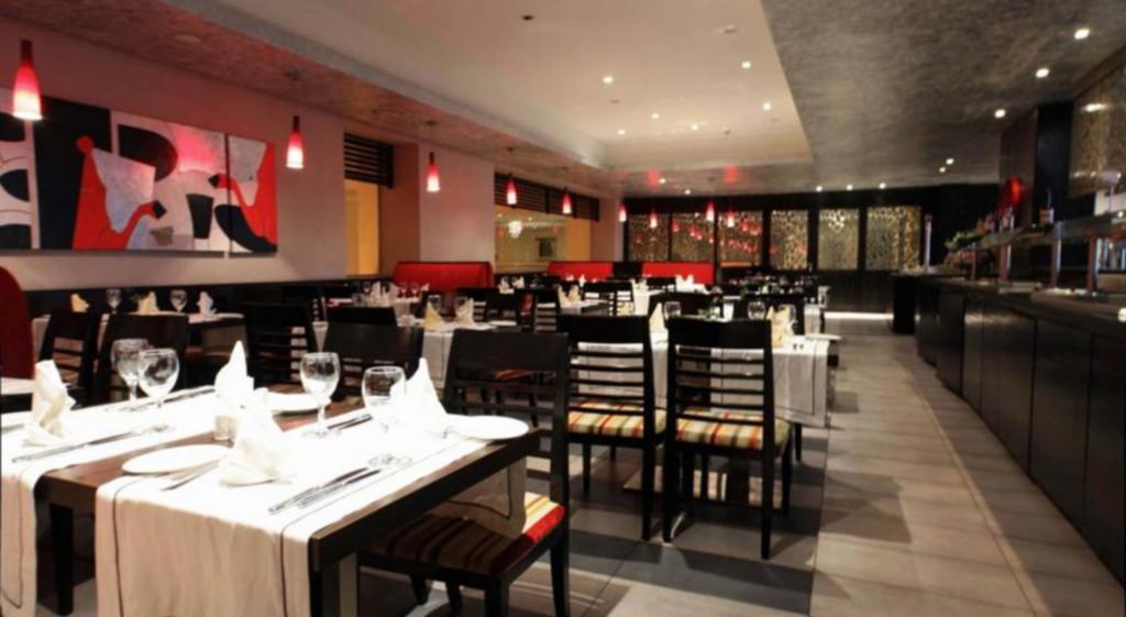 Hotel Farah Casablanca Ngoại thất bức ảnh Interior of a restaurant in Montreal