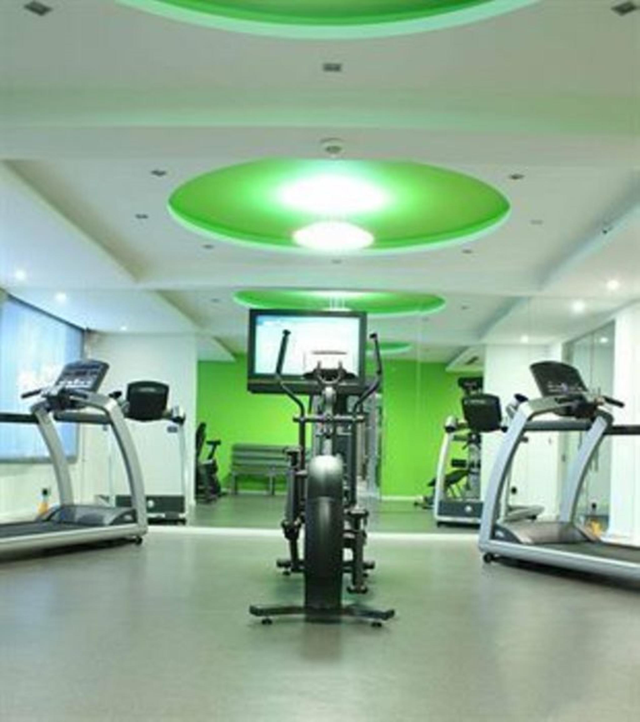 Hotel Farah Casablanca Ngoại thất bức ảnh The gym at the hotel